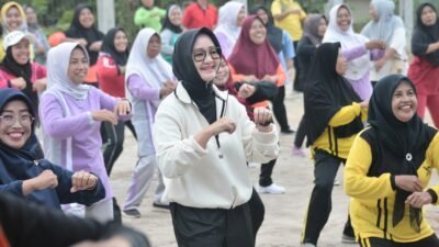Nana Adi Erlansyah Hadiri Senam Sehat, Cek Kesehatan Gratis dan Pelatihan MUA di Sukoharjo, Pringsewu
