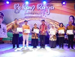 Dekranasda Stan Terbaik Pertama di Anjungan Kabupaten Pringsewu Pekan Raya Lampung 2024