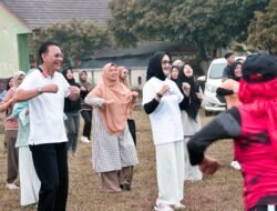Adi Erlansyah Hadiri Senam dan Pelatihan MUA bersama Nana Adi Erlansyah di Gading Rejo