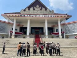 Ratusan Petugas Amankan Pelantikan Anggota DPRD Pringsewu