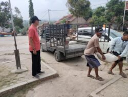 Serahkan Bantuan Semen di Selapan, Adi Erlansyah Cerita Perjuangannya Menggaet Anggaran Pusat Bangun Jalan Selapan