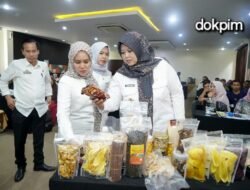Pelaku Industri Rumah Tangga Pangan di Kabupaten Pringsewu Ikuti Bimtek Keamanan Pangan