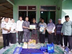 Bupati Pringsewu Serahkan Bantuan Kepada Keluarga ABK Korban Kapal Tenggelam 