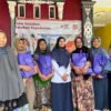 PMI Pringsewu Gelar Bakti Sosial Bagikan Bantuan Pangan Beras