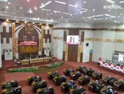 Bupati Pringsewu Jawab Pemandangan Umum Fraksi DPRD Atas Ranperda APBD 2026