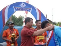 Bupati Pringsewu Resmi Tutup Open Tournament Sepakbola Wonosari Cup 7